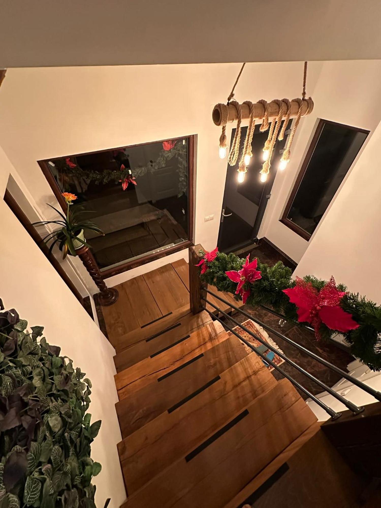شقة Attic 33 Câmpulung Moldovenesc المظهر الخارجي الصورة
